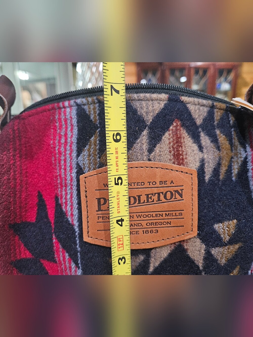 Pendleton Toiletry Or Makeup Bag - Picture 6 of 6